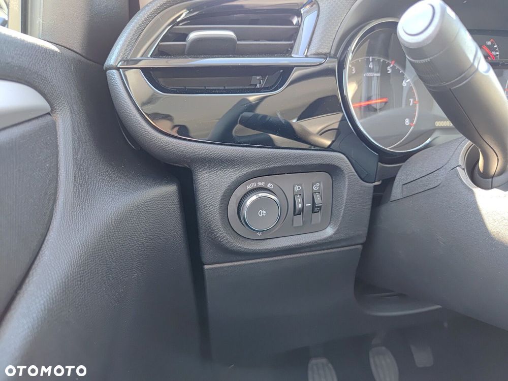 Opel Corsa - 15