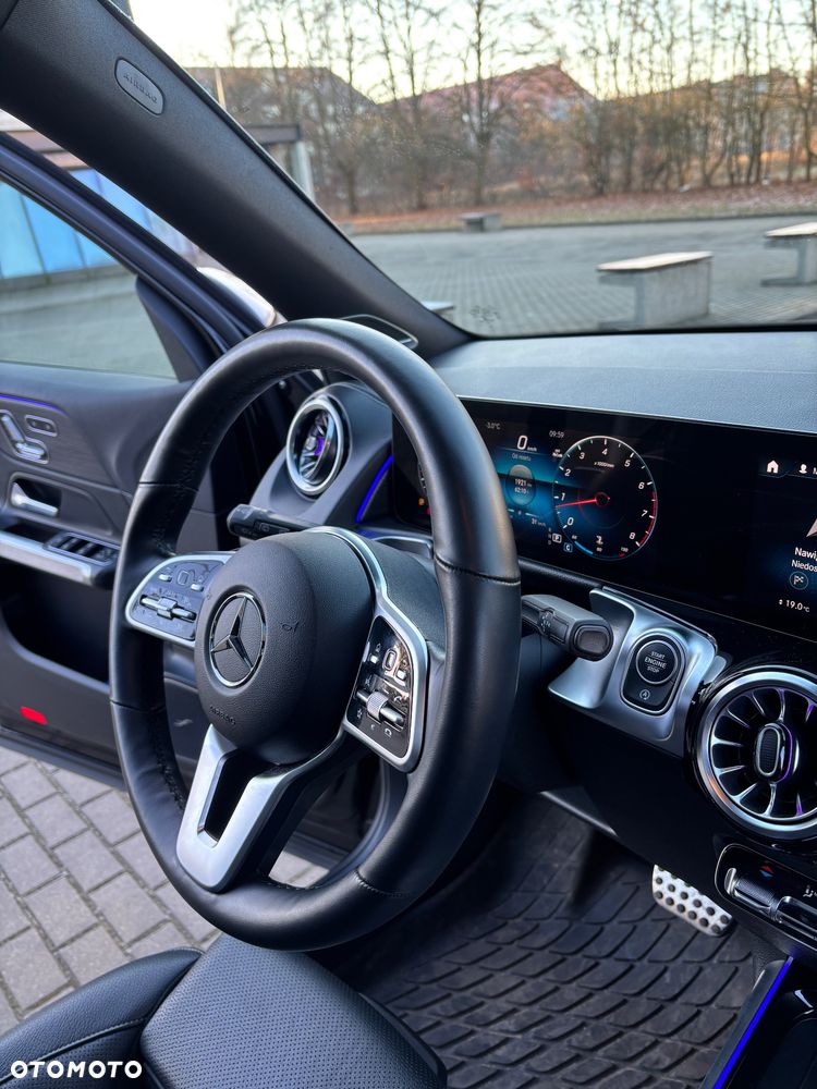 Mercedes-Benz GLB 250 4-Matic AMG Line 8G-DCT - 13