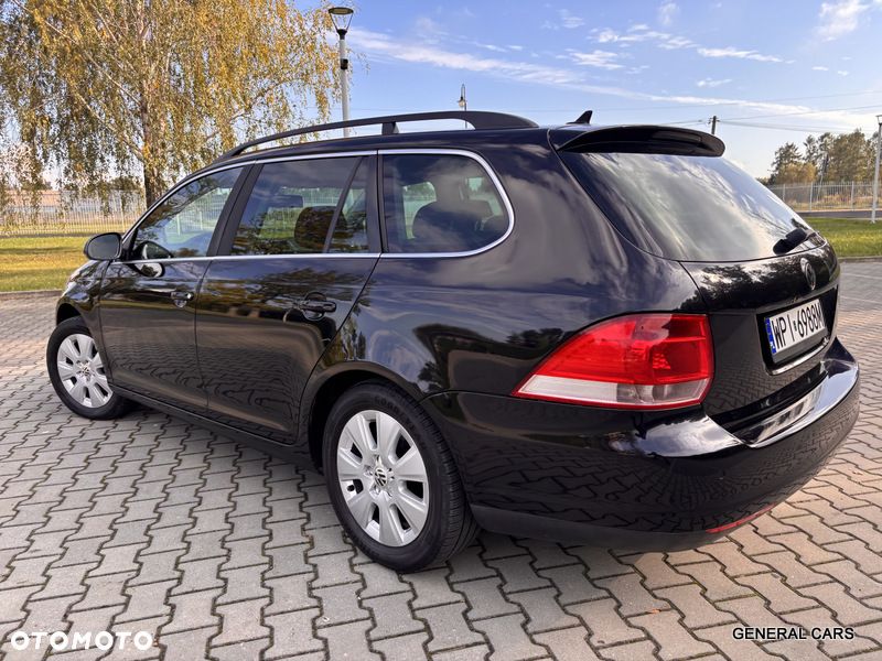 Volkswagen Golf 1.6 Comfortline - 17