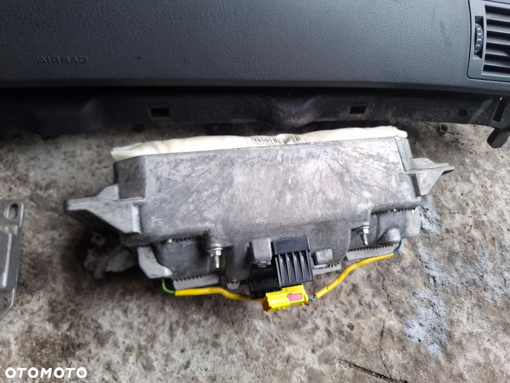 DESKA ROZDZIELCZA KOKPIT KONSOLA PASY SENSOR PODUSZKA AUDI A4 B7 SLASK WYSYLKA VAT - 4