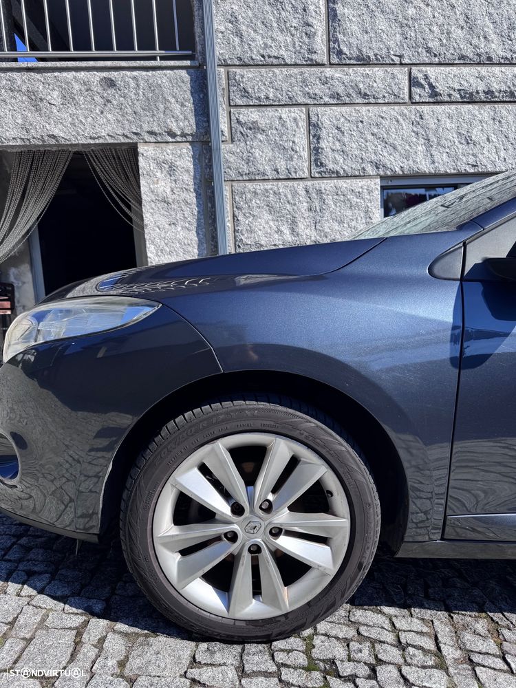 Renault Mégane 1.5 dCi Dynamique S - 13