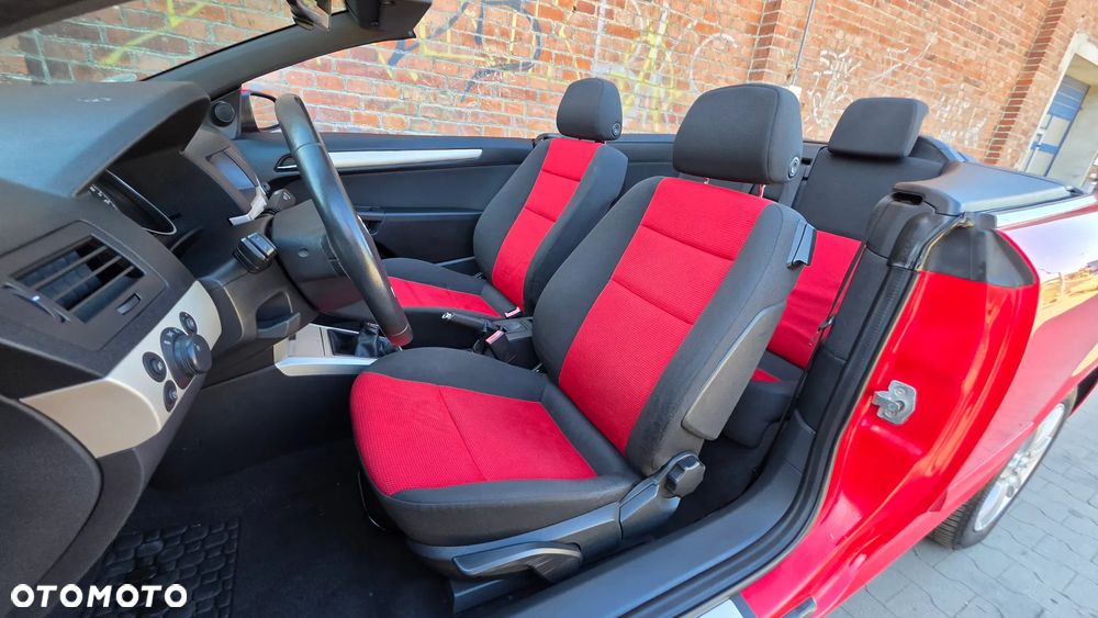 Opel Astra 1.6 Enjoy - 12