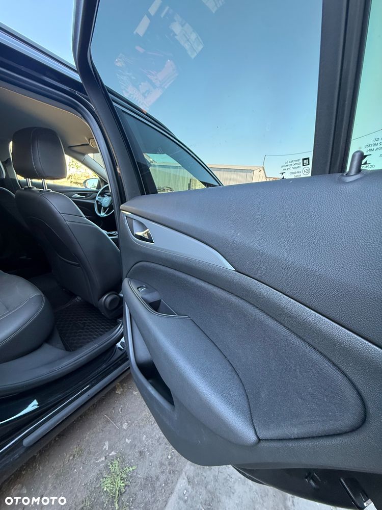 Opel Insignia 2.0 Dynamic - 29