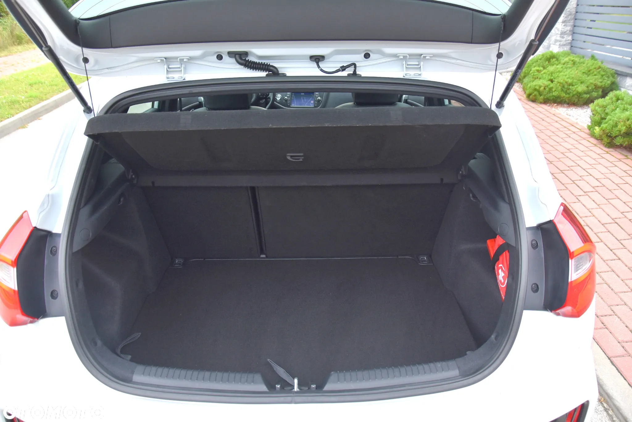 Kia Ceed 1.6 T-GDI GT-Challenge - 37