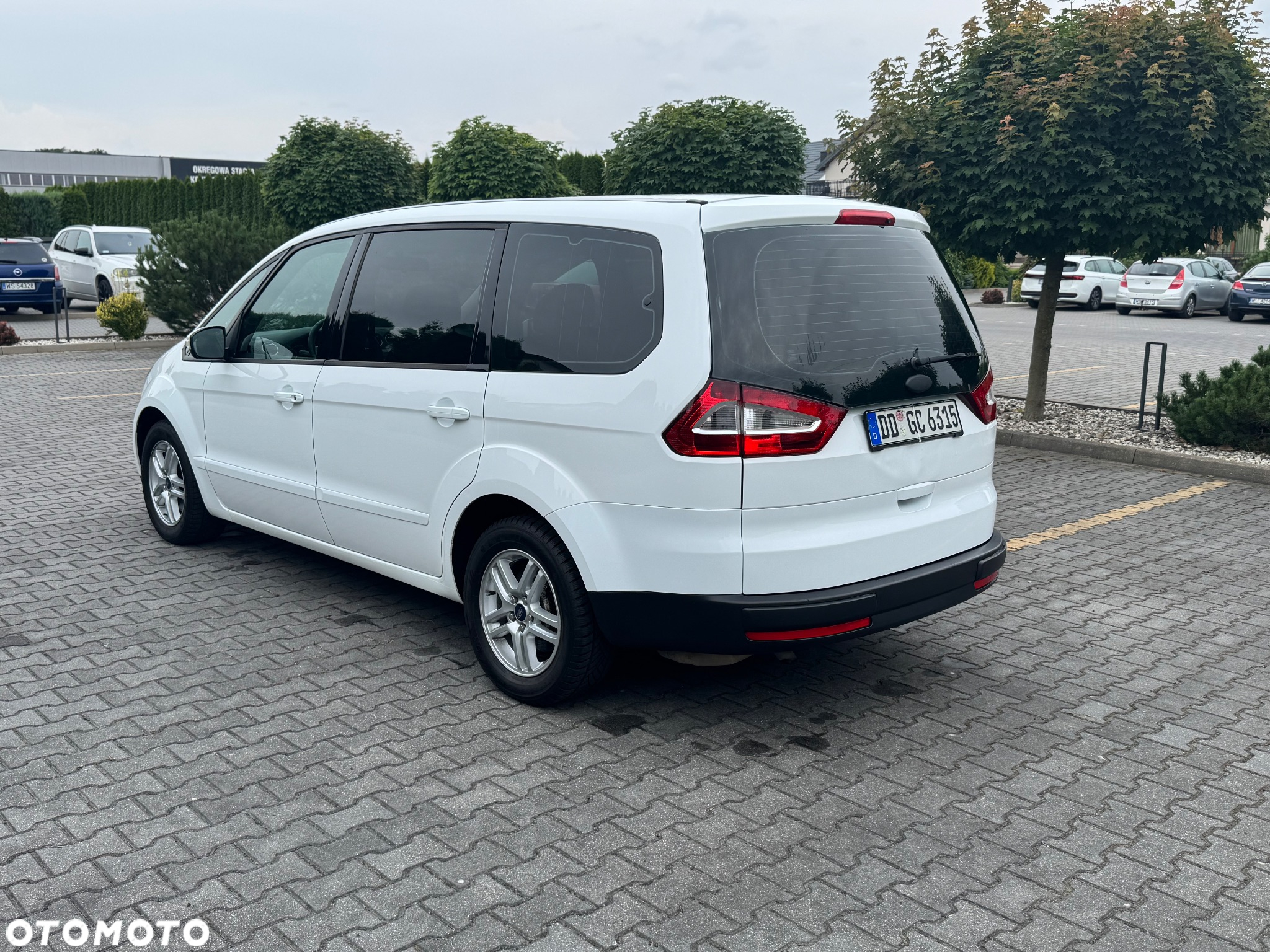 Ford Galaxy 2.0 Concept - 4