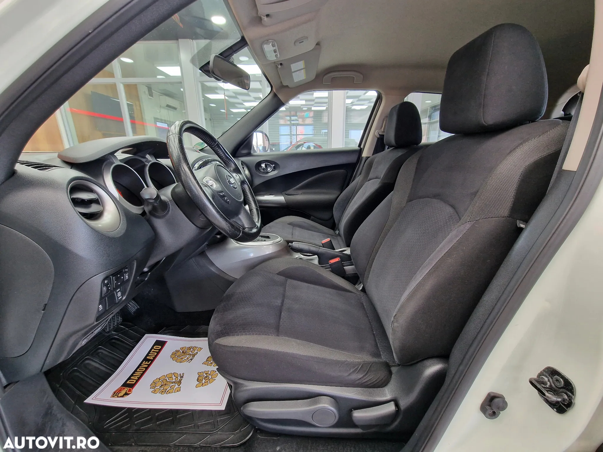 Nissan Juke 1.6 DIG-T ALL-MODE 4x4i CVT n-tec - 6