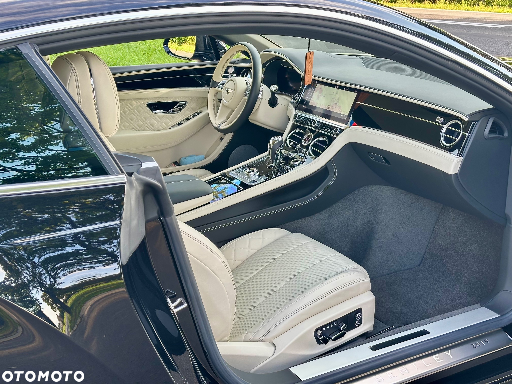 Bentley Continental GT New - 18
