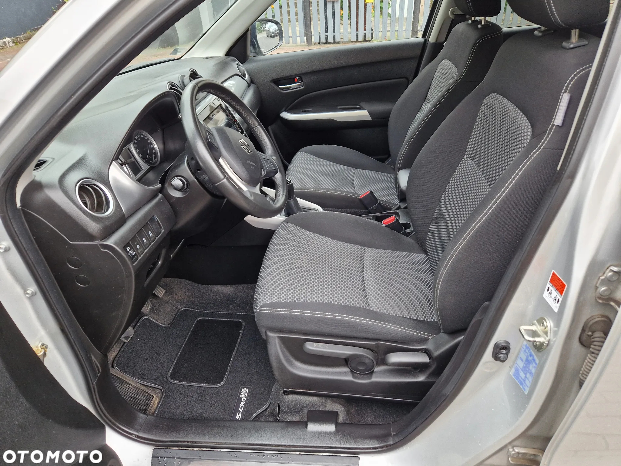 Suzuki Vitara 1.6 Premium 2WD - 15