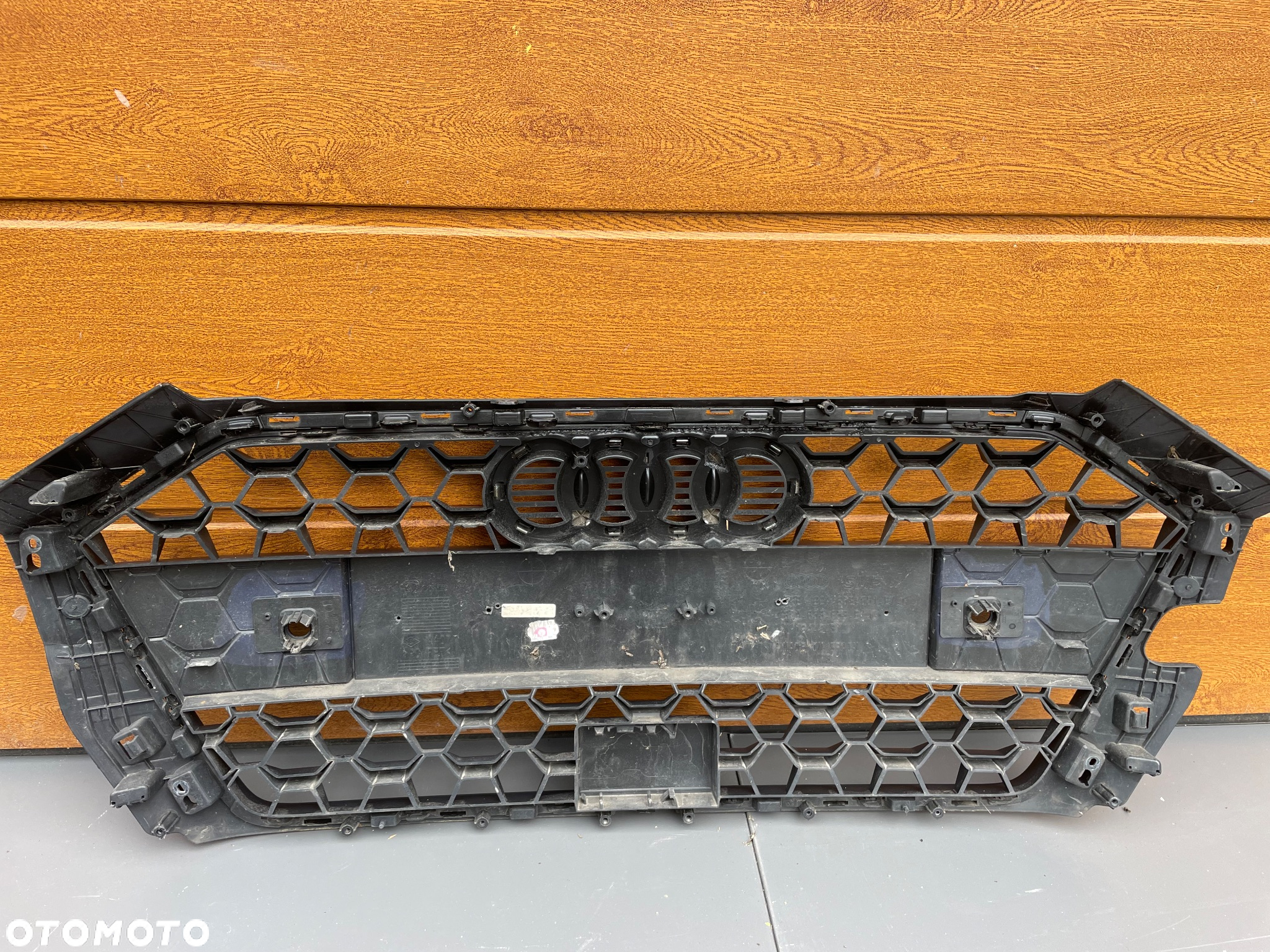Grill atrapa kratka Audi A1 82A sS Linie Black shadow - 8