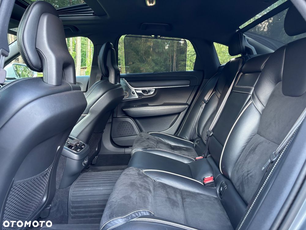 Volvo S90 D5 AWD R-Design - 37