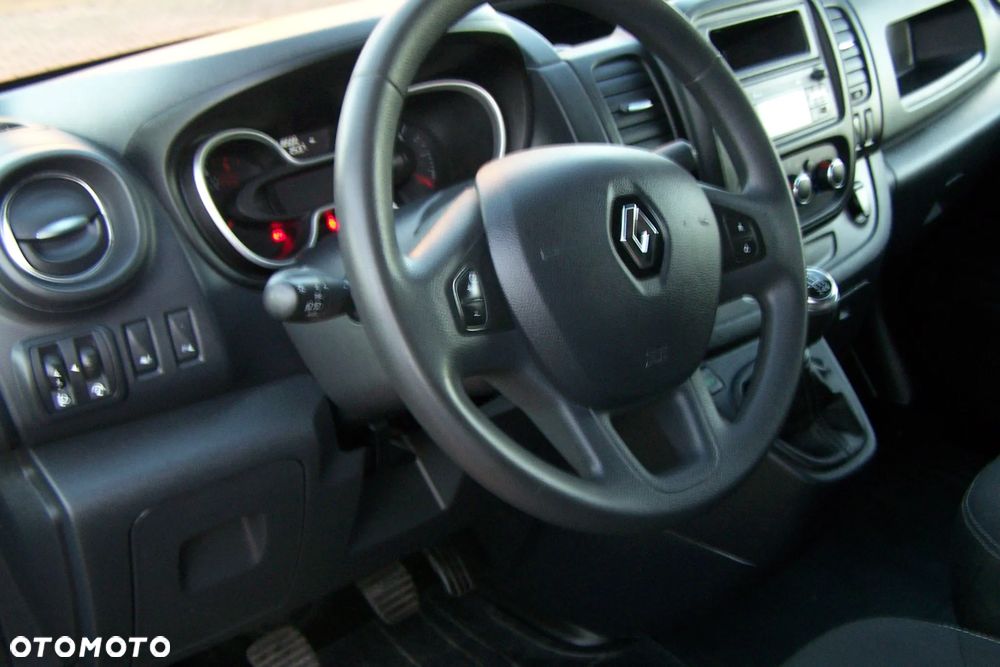 Renault Trafic - 8