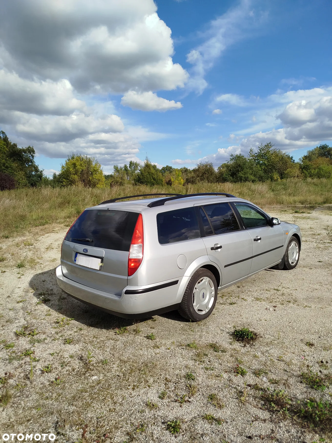 Ford Mondeo 1.8 Ambiente - 3