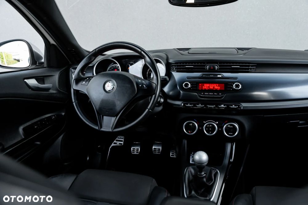 Alfa Romeo Giulietta 1750 TBi Quadrifoglio Verde - 22