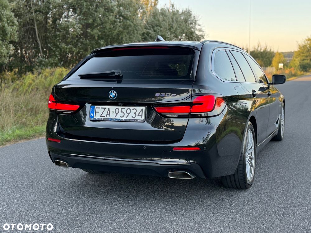 BMW Seria 5 530e Luxury Line sport - 30