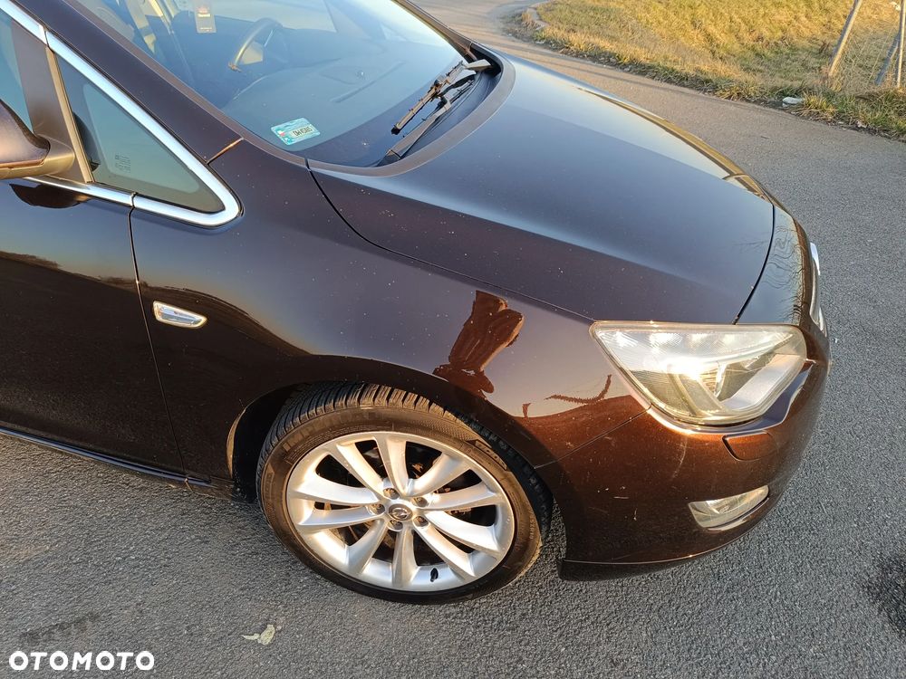 Opel Astra 1.4 T Edition 150 - 9
