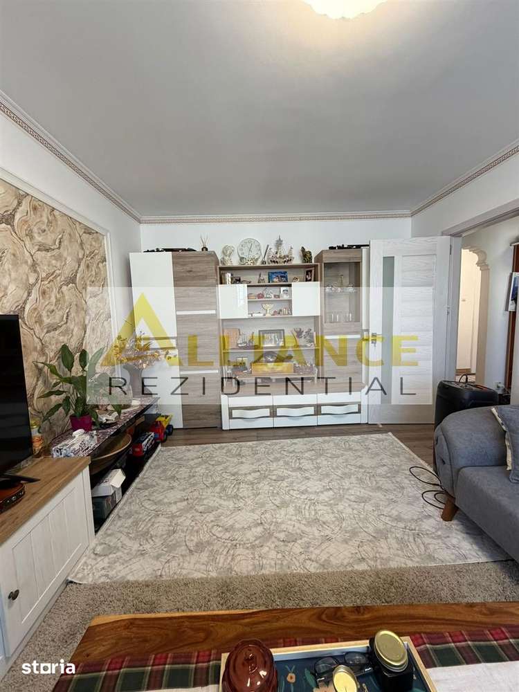 Apartament 4 camere decomandat | 81.5 mp | Strada Mizil Sector 3 | Exc — fotografia 1