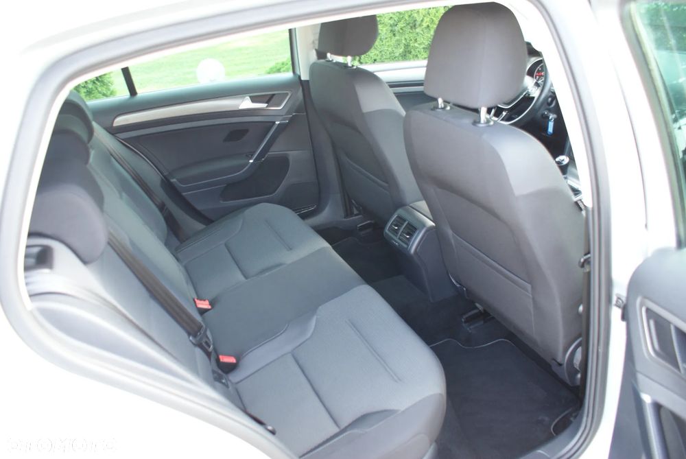 Volkswagen Golf 1.2 TSI BlueMot Comfortline - 15