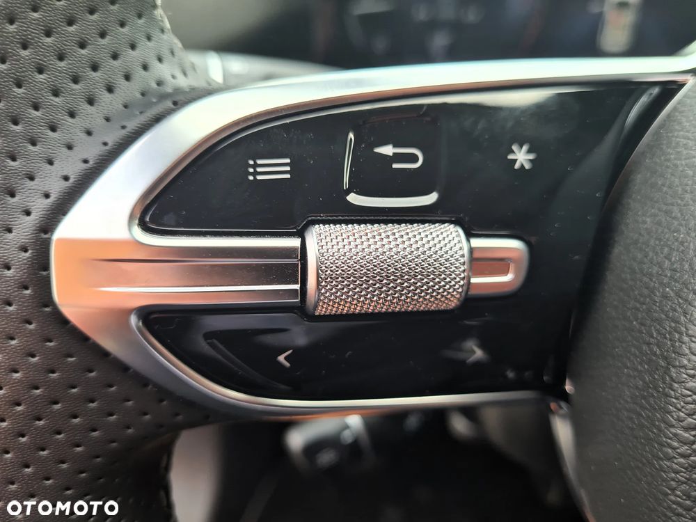 Hongqi HS3 1.5T FWD - 24