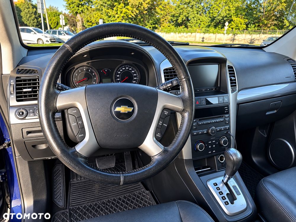 Chevrolet Captiva - 4