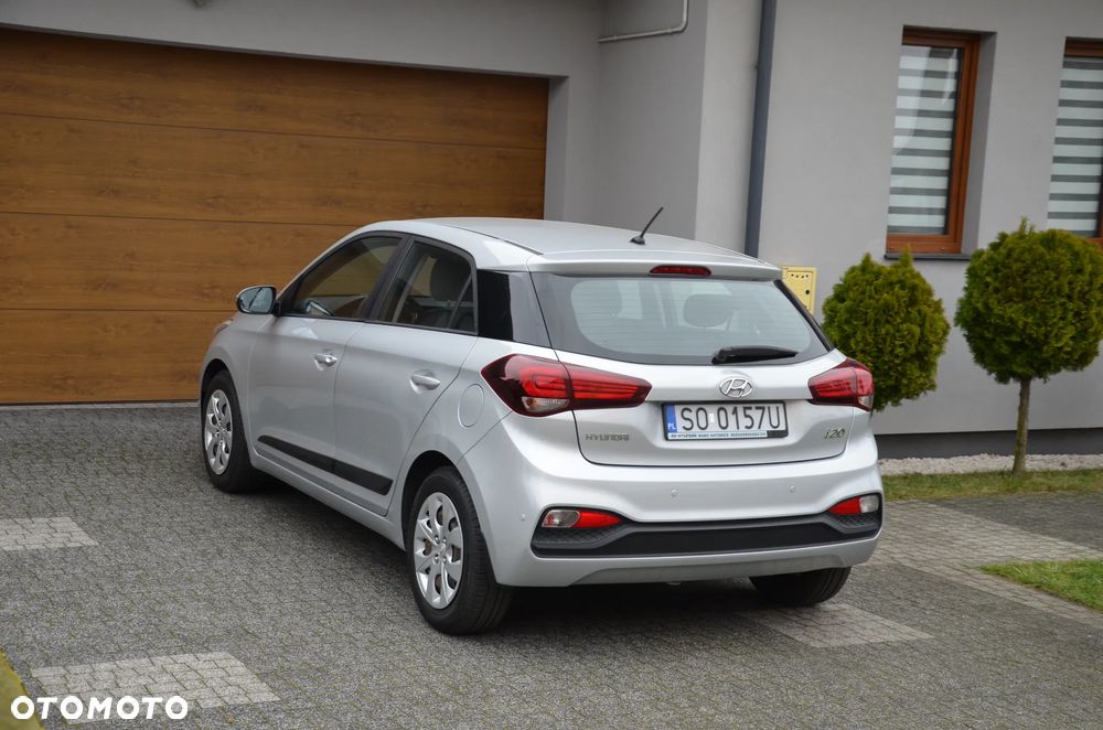Hyundai i20 1.2 BlueDrive Classic + - 6
