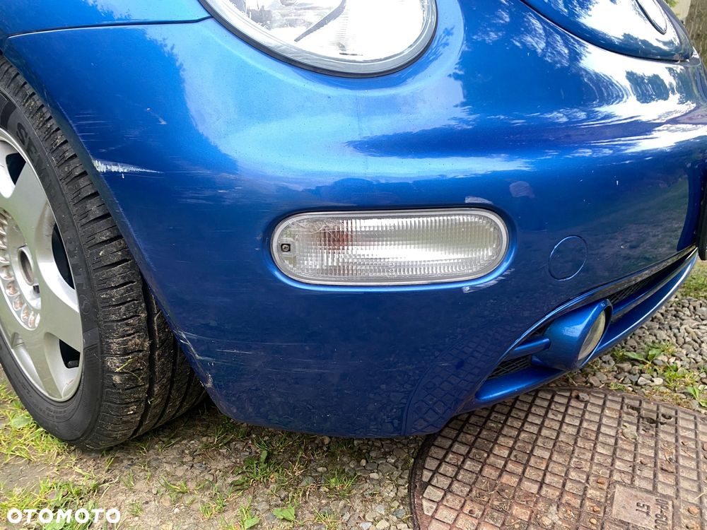 Volkswagen New Beetle - 10