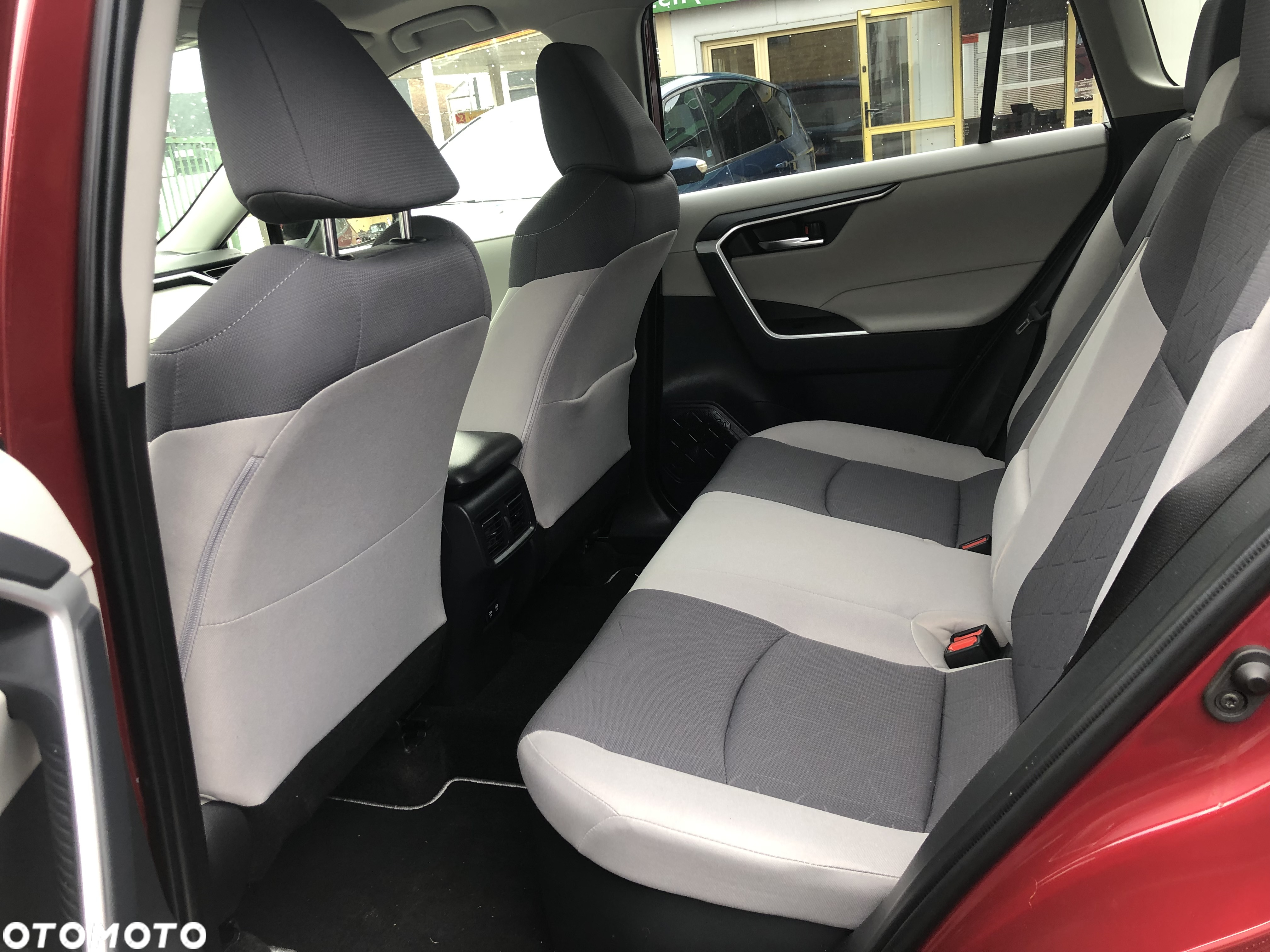 Toyota RAV4 - 13