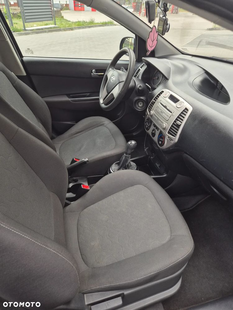 Hyundai i20 1.4 CRDI Classic - 8