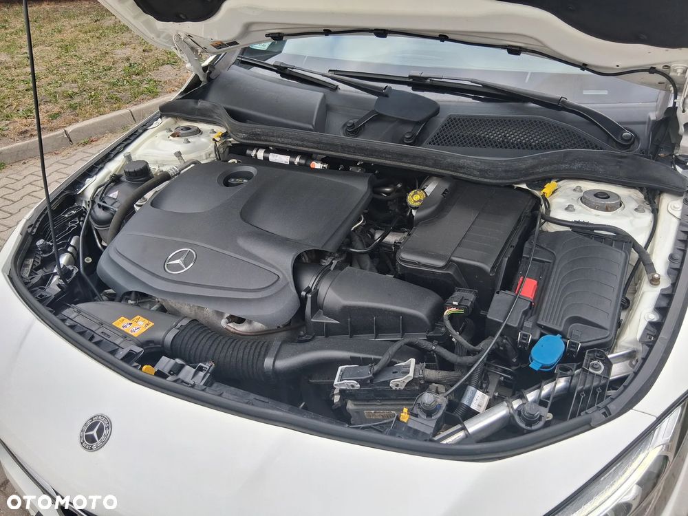 Mercedes-Benz CLA - 14