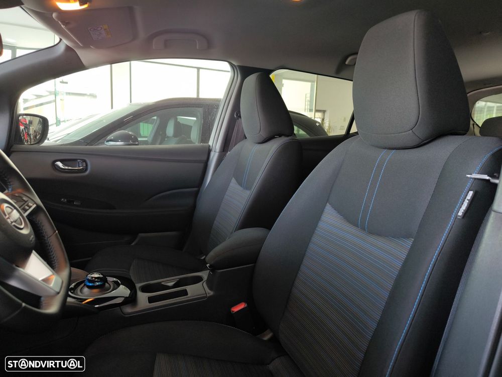 Nissan Leaf N-Connecta - 11