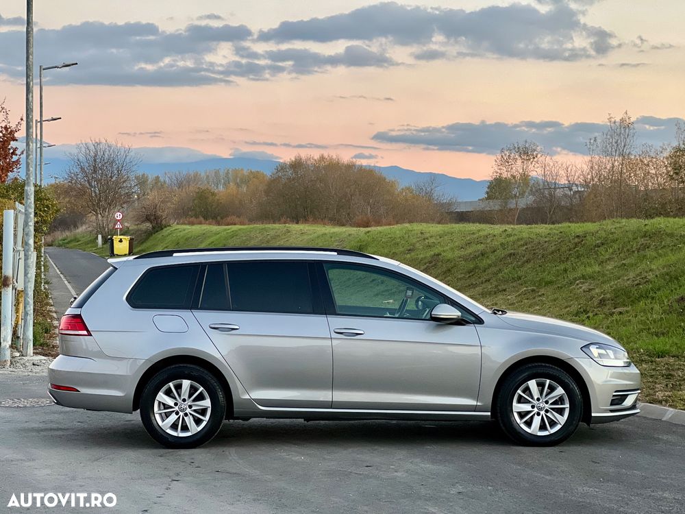 Volkswagen Golf 1.6 TDI SCR DSG Join - 5