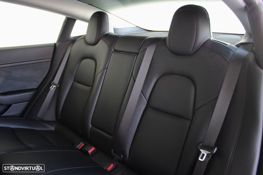 Tesla Model 3 Long Range Tração Integral - 35