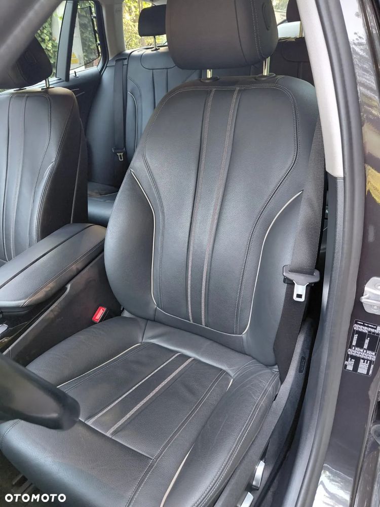 BMW Seria 5 520d Luxury Line - 9