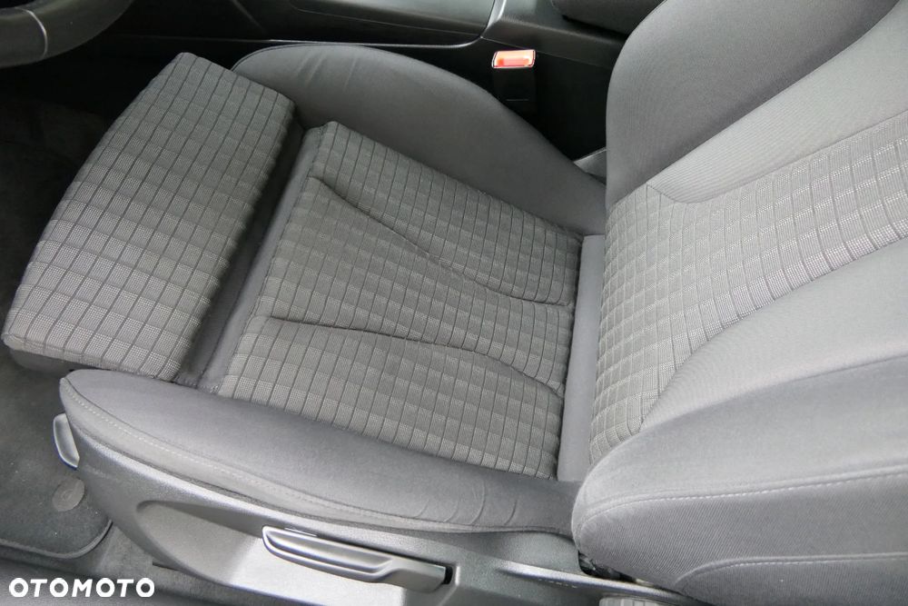 Audi A3 Sportback 1.4 TFSI S tronic Ambiente - 21