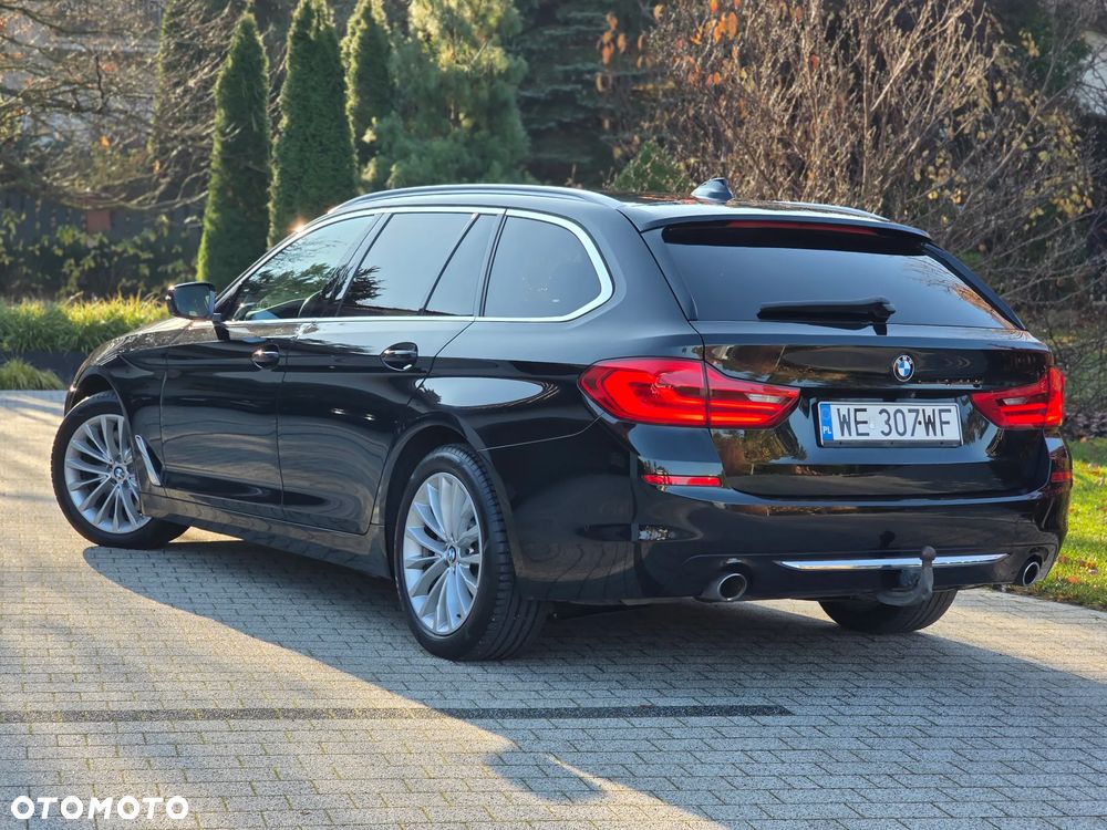 BMW Seria 5 530i xDrive Luxury Line sport - 18