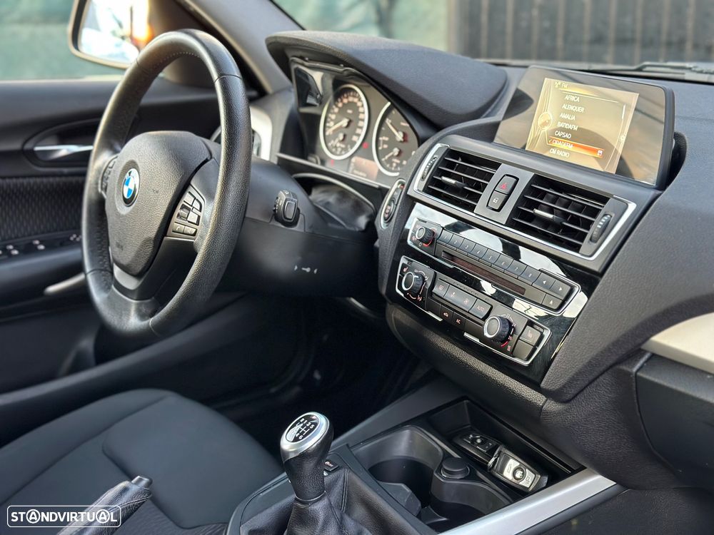 BMW 116 d EfficientDynamics - 11