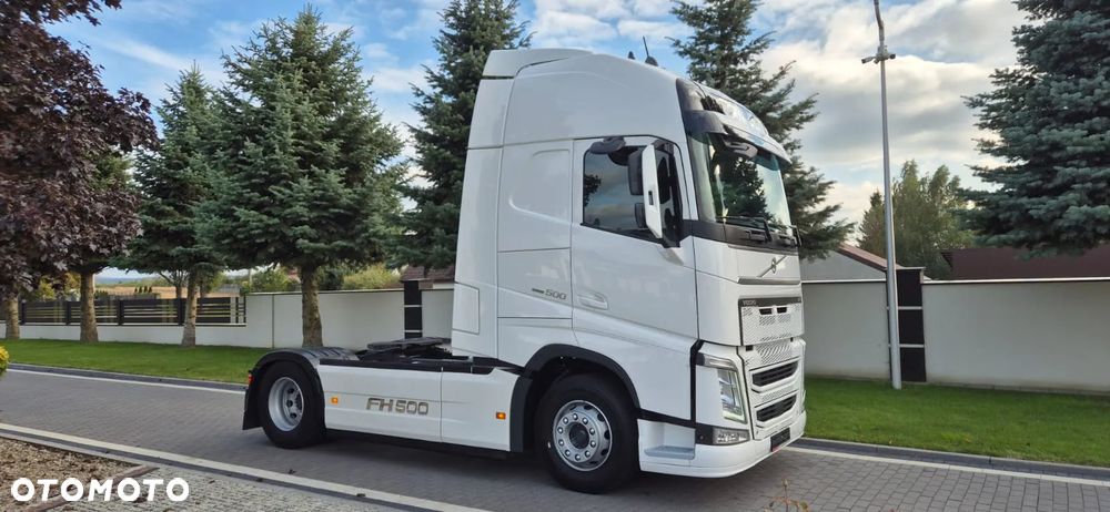 Volvo ///FH///500///GLOBETROTTER ///XXL///2018///ZABUDOWY MIĘDZYOSIOWE/// WYŚWIETLACZ OBCIĄŻENIA///STANDARD/// STAN BARDZO DOBRY - 2
