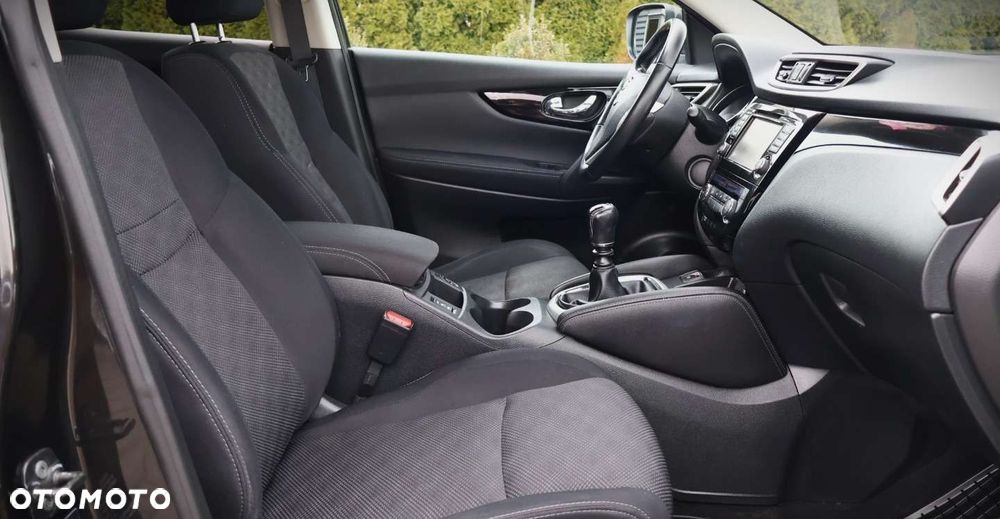 Nissan Qashqai - 16