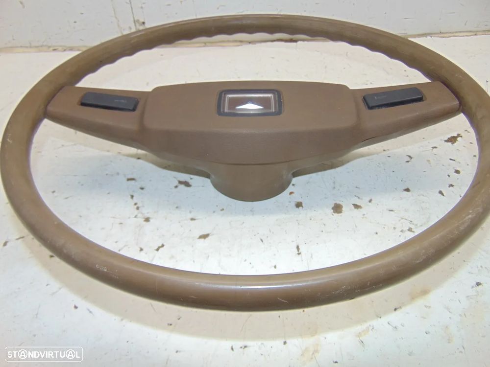 Toyota Hiace LH20 volante - 6