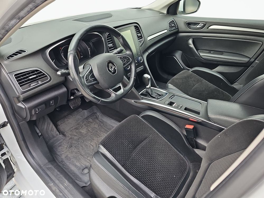 Renault Megane 1.5 Blue dCi Intens EDC - 12