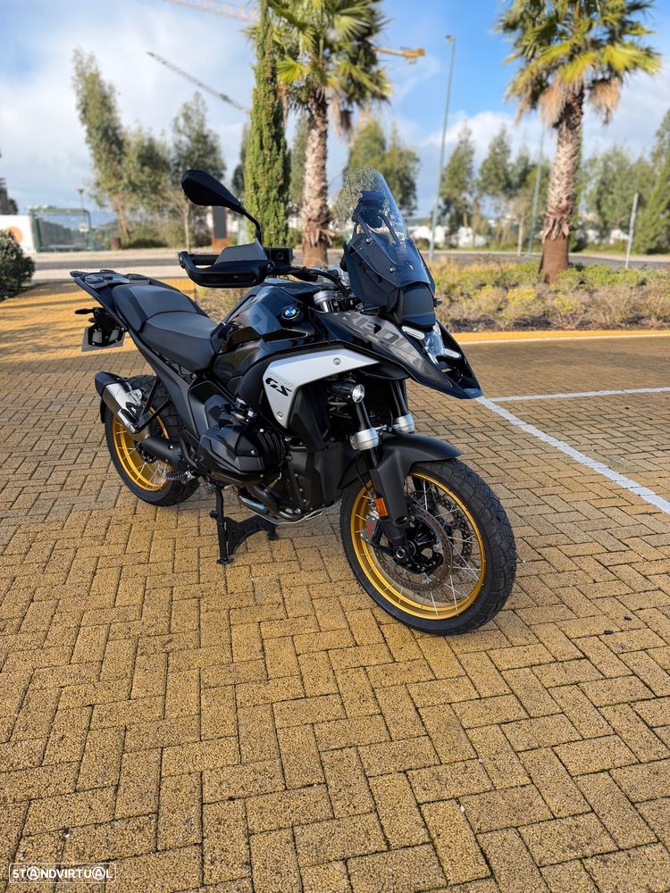 BMW R 1300 GS Triple Black - 3