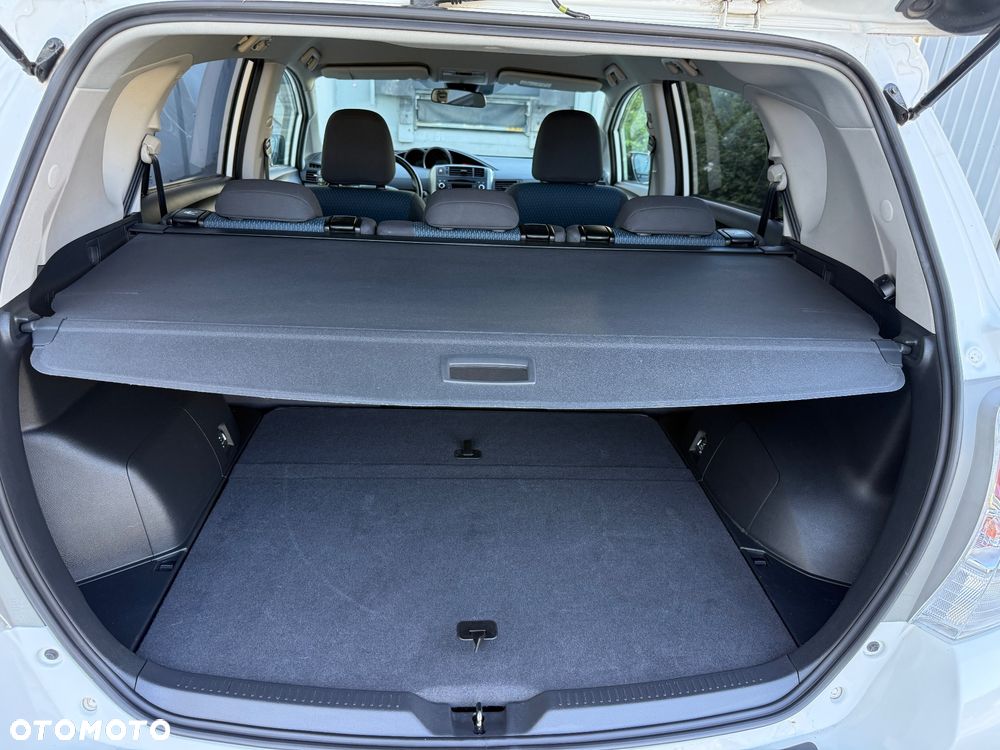 Toyota Verso 1.6 Active EU6 - 8