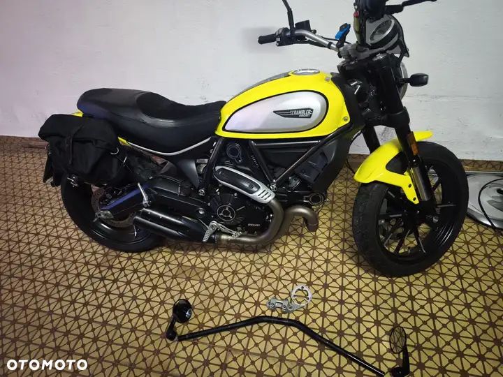 Ducati Scrambler - 2