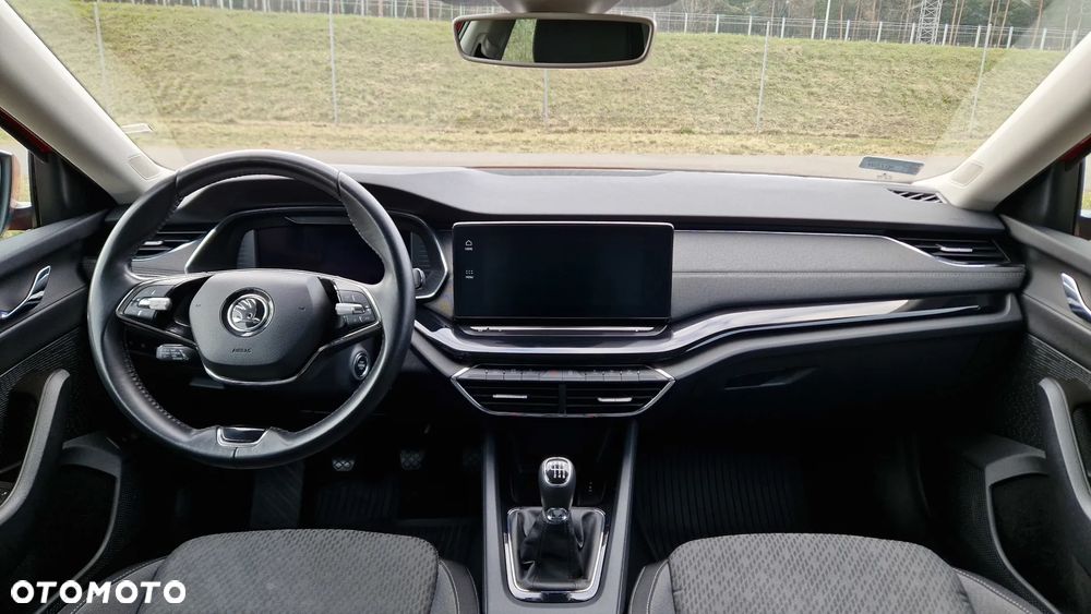 Skoda Octavia 1.5 TSI ACT Style - 10