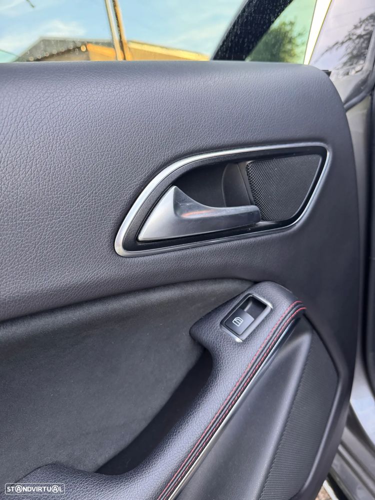 Mercedes-Benz CLA 200 d AMG Line Aut. - 26