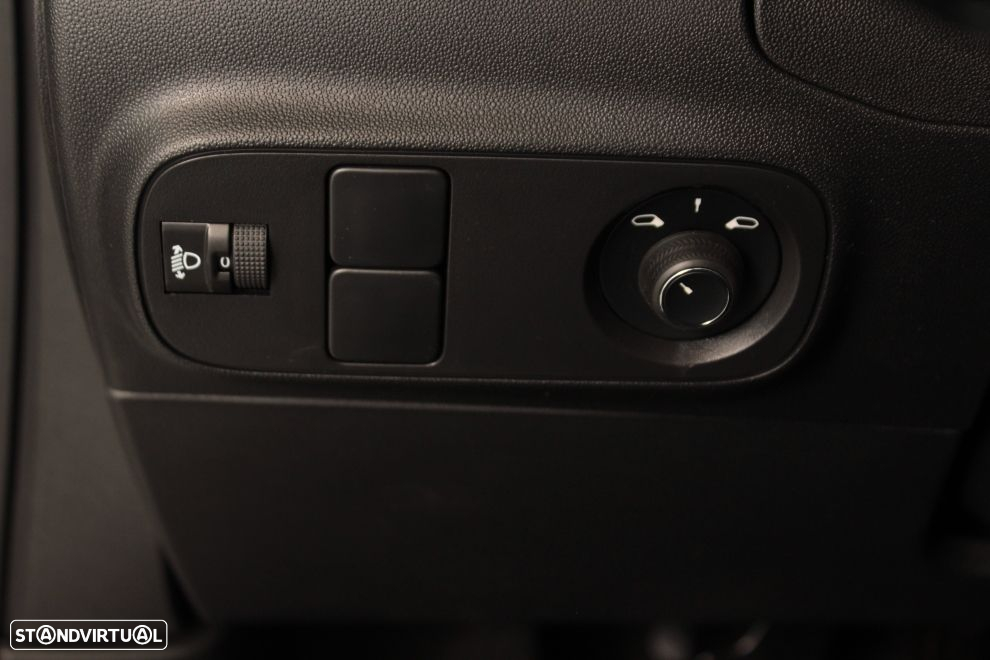 Citroën C3 1.2 PureTech C-Series - 30