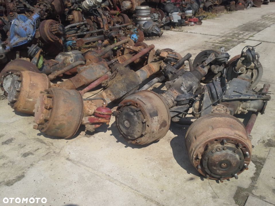 PÓŁOŚ MERCEDES ACTROS MP1 MP2 MP3 1835 1843 2653 1844 1846 2546  PÓŁOŚKI PRZÓD NAPĘD TYŁ NAPĘD - 3