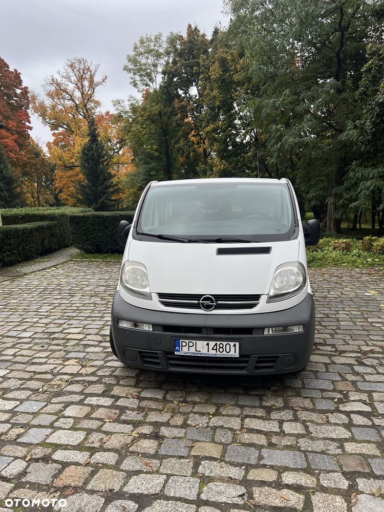 Opel Vivaro 2.5 CDTI L2H1 - 1