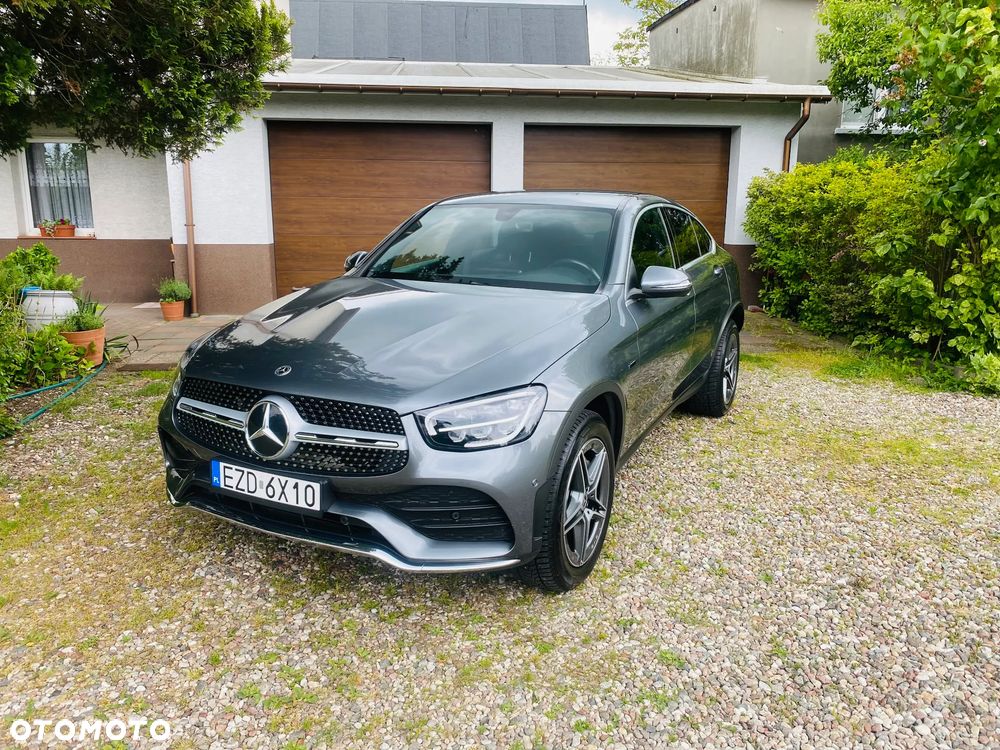 Mercedes-Benz GLC 300 e 4-Matic - 2