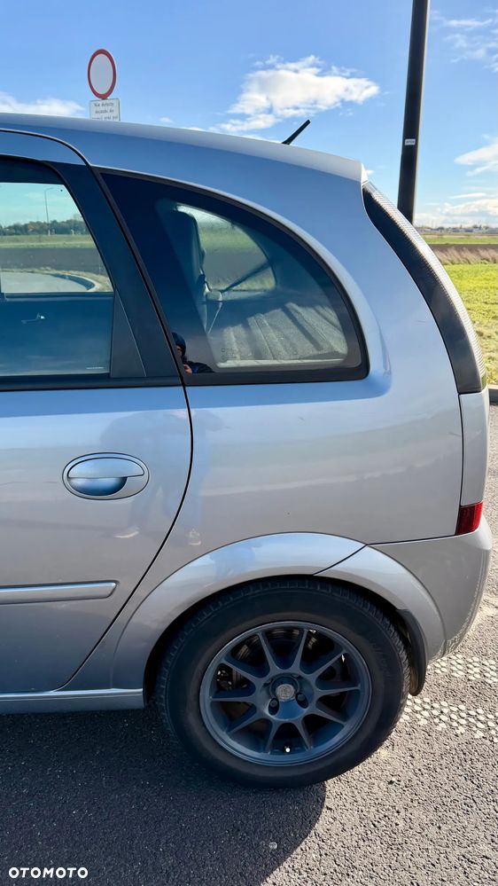Opel Meriva 1.6 Enjoy - 11