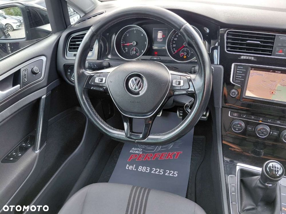 Volkswagen Golf - 19